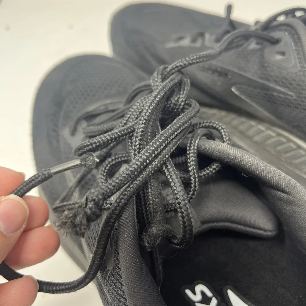 Brooks Beast GTS 24 Shoes Mens Size 12 4E Extra Wide Black Sneakers Athletic